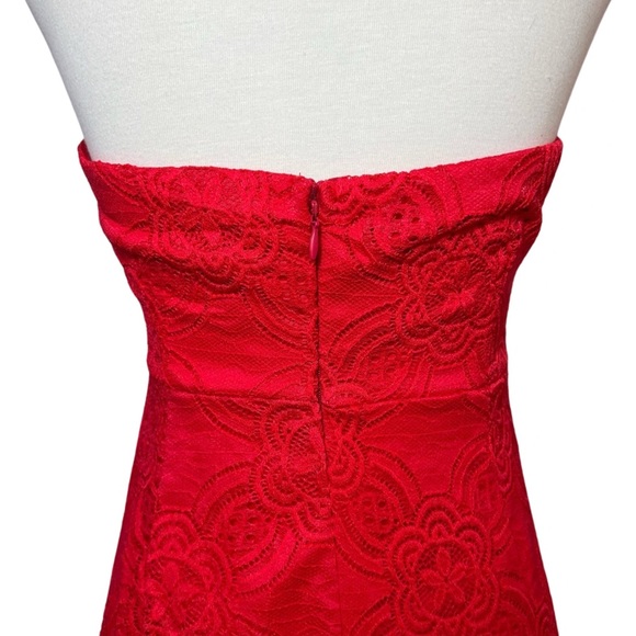 Gorgeous Strapless Red Lace Floor Length Trumpet Gown - Picture 12 of 16